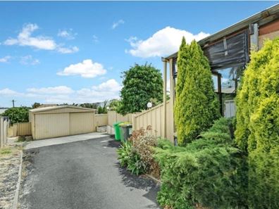 35 Latour Street, Australind WA 6233