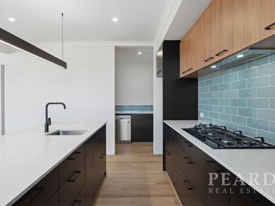 75 Alabaster Approach, Jindalee WA 6036