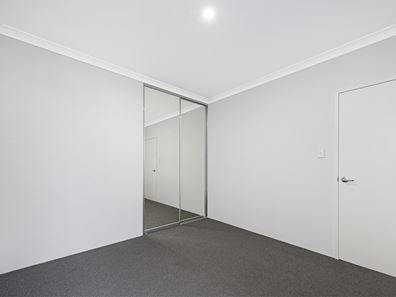 29 Gumblossom Avenue, Piara Waters WA 6112