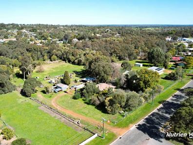 5 Fraser Street, Gingin WA 6503