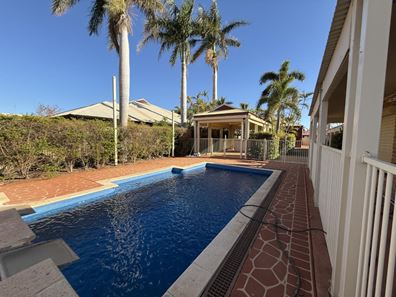 13 Miles Loop, Baynton WA 6714