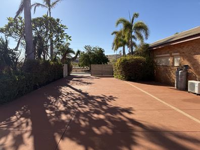13 Miles Loop, Baynton WA 6714