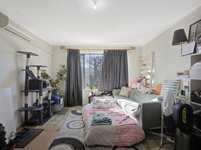 12/3 Burgundy Crescent, Spearwood WA 6163
