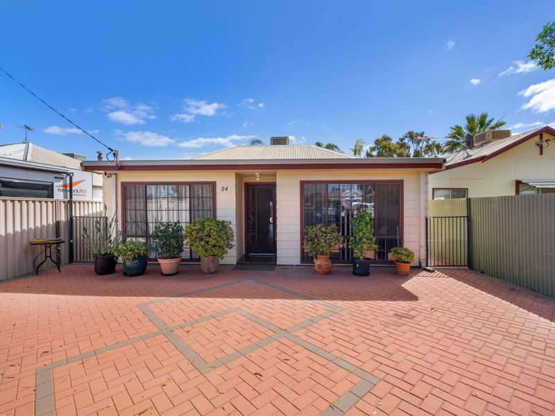 24 Campbell Street, Lamington
