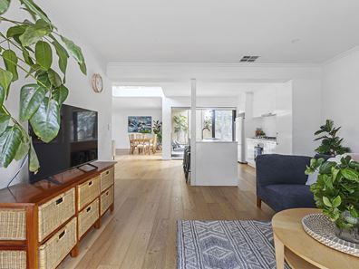 14A Shaw Place, Innaloo WA 6018
