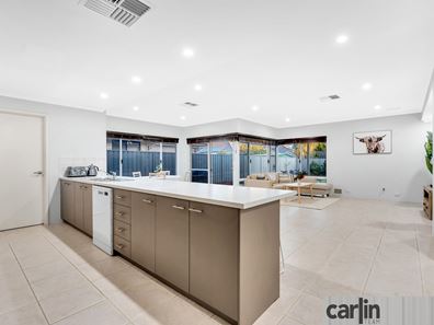 92 Princeton Circuit, Aubin Grove WA 6164