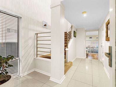 69 Manning Street, Scarborough WA 6019