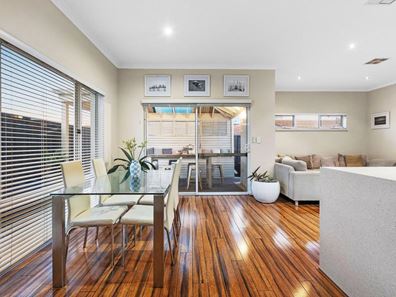 69 Manning Street, Scarborough WA 6019
