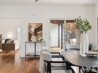 15 Azure Mews, Yanchep WA 6035