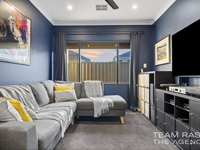 3 Topaz Road, Dayton WA 6055