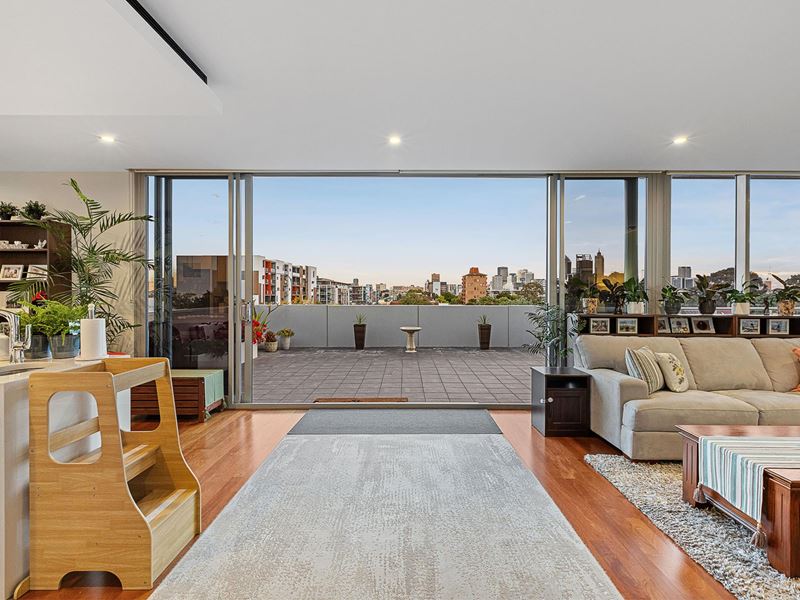 13/337 Lord Street, Highgate WA 6003