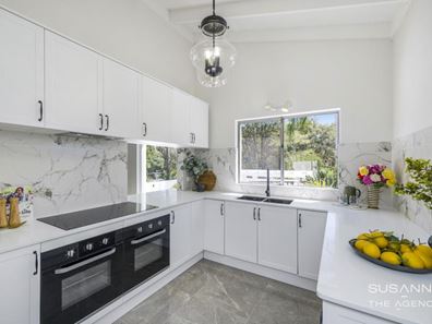 160 Grove Road, Lesmurdie WA 6076
