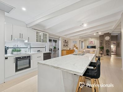39 Calluna Way, Forrestfield WA 6058