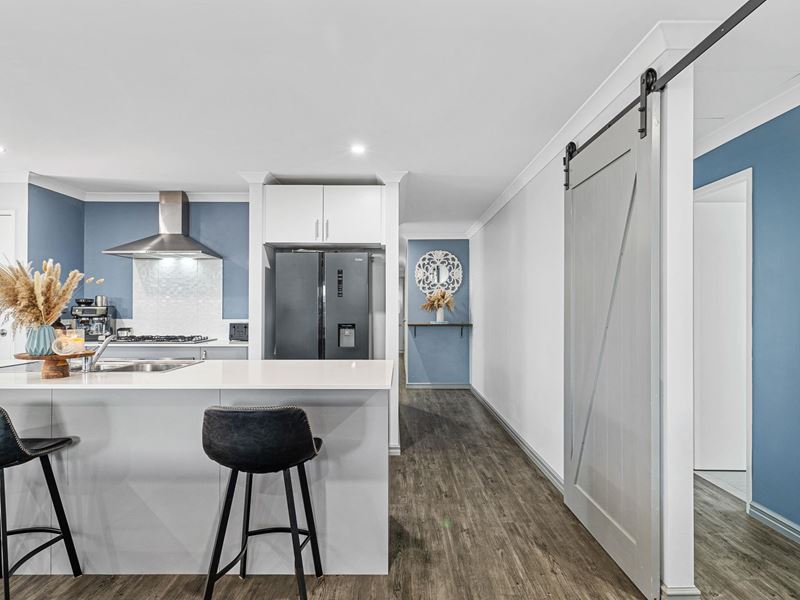 19 Langley Street, Lakelands WA 6180