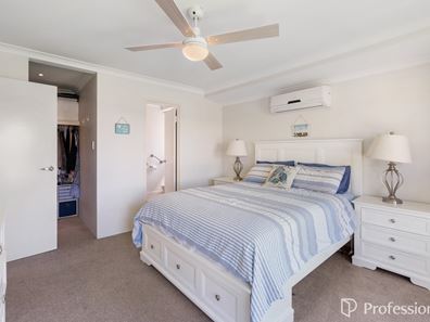 12 Charleston Street, Karnup WA 6176