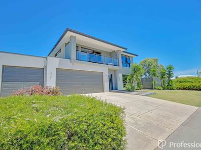 63 Monticello Parkway, Piara Waters WA 6112