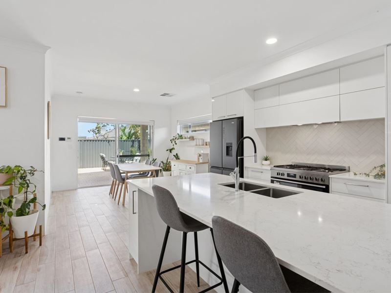 Lot 6069, 12 Langsett Street, Aveley