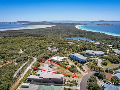 8 Rossiter Road, Goode Beach WA 6330