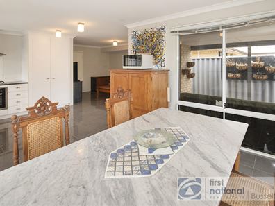 12 Castellar Pass, Yalyalup WA 6280