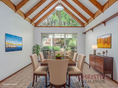 1 Plateau Heights, Hovea WA 6071