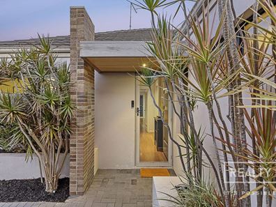 15C Stewart Street, Scarborough WA 6019