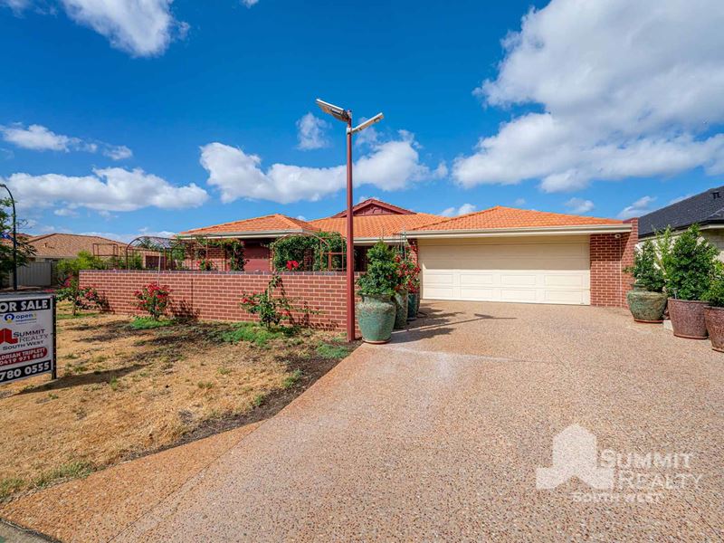 17 Wass Drive, Glen Iris WA 6230