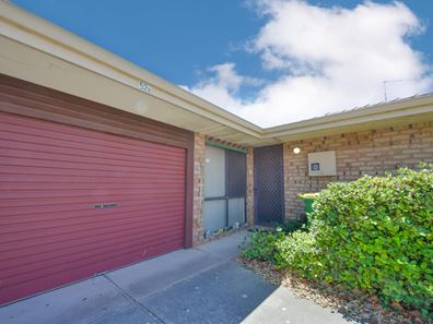 52B Waikiki Road, Safety Bay WA 6169
