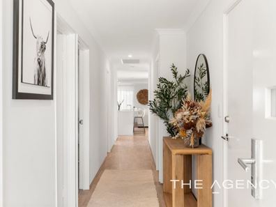 26 Celestine Way, Treeby WA 6164