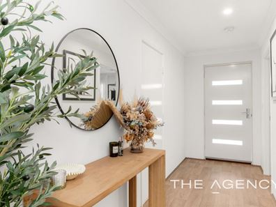 26 Celestine Way, Treeby WA 6164
