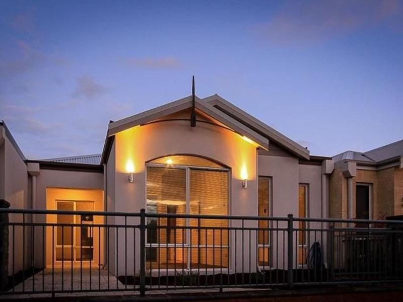 11 Yelnia Way, Ellenbrook