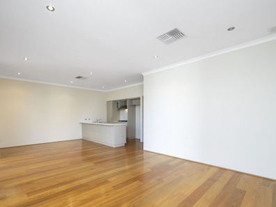 11 Yelnia Way, Ellenbrook WA 6069