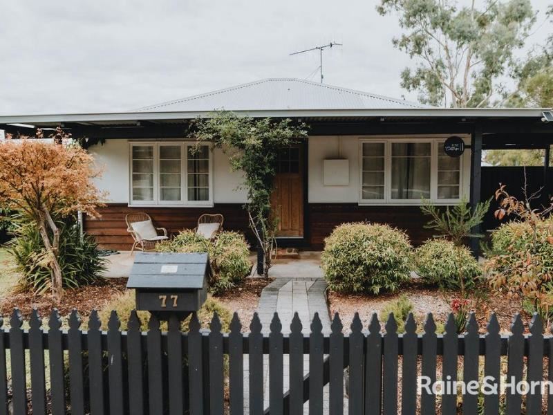 77 Ocean Beach Road, Denmark WA 6333
