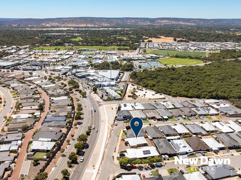 21 Halcyon Crescent, Aveley WA 6069