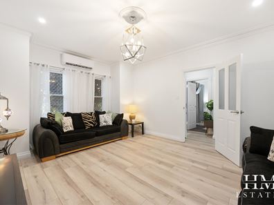 2/15 Fauntleroy Street, Guildford WA 6055