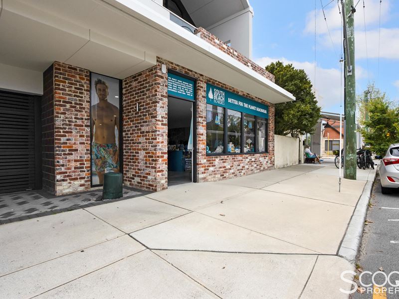 2/240 South Terrace, South Fremantle WA 6162