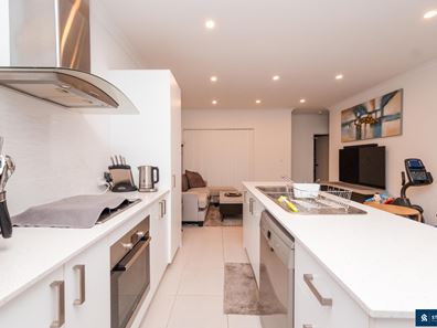 27A Mona Avenue, Beckenham WA 6107