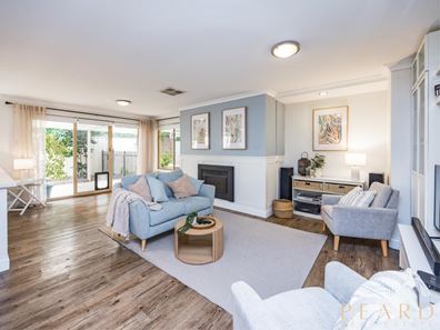 26 Firwood Trail, Woodvale WA 6026