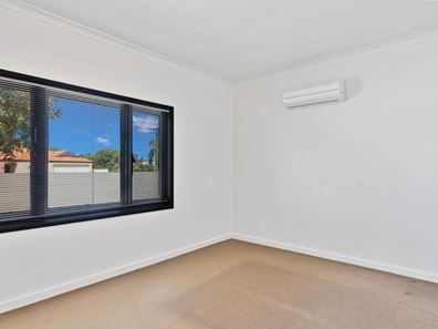 32 Montrose Way, Nollamara WA 6061