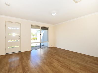53 Warner Road, Parmelia WA 6167