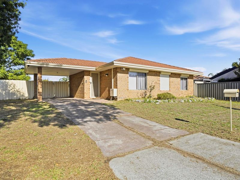 70 Strawberry Drive, Seville Grove WA 6112