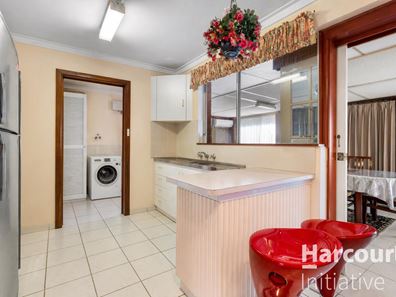 47 Nanovich Avenue, Girrawheen WA 6064
