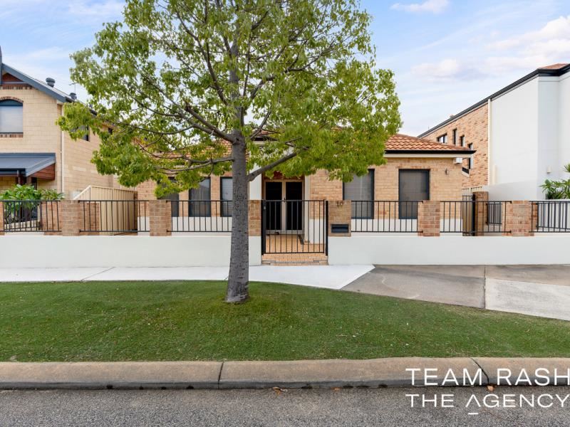 10 Leclair Terrace, Stirling WA 6021