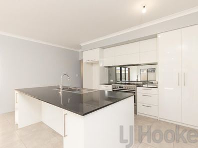 20 Pegus Meander, South Yunderup WA 6208
