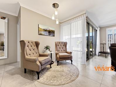 16 Freeman View, Bushmead WA 6055