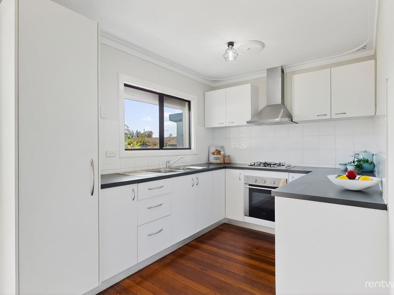 16 Pictor Court, Rockingham