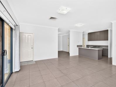 31 Agate Lane, Butler WA 6036