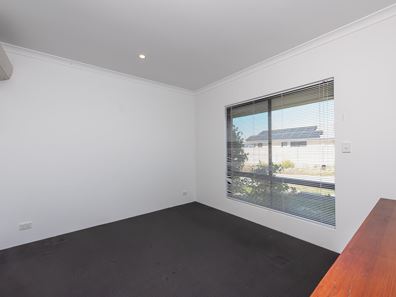 20 Dresden Street, Hocking WA 6065