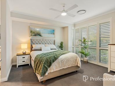 22 Barnea Road, Jindalee WA 6036