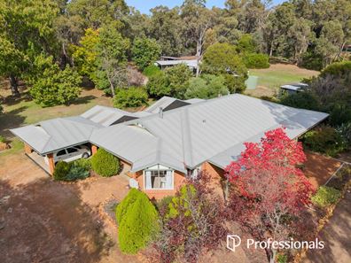 36 Pretty Lane, Mundaring WA 6073
