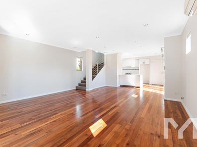 4/39 Murray Road, Bicton WA 6157